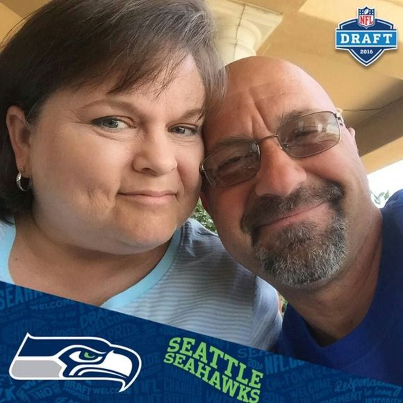 Meet your Posher, Pamela - Picture 1 of 1